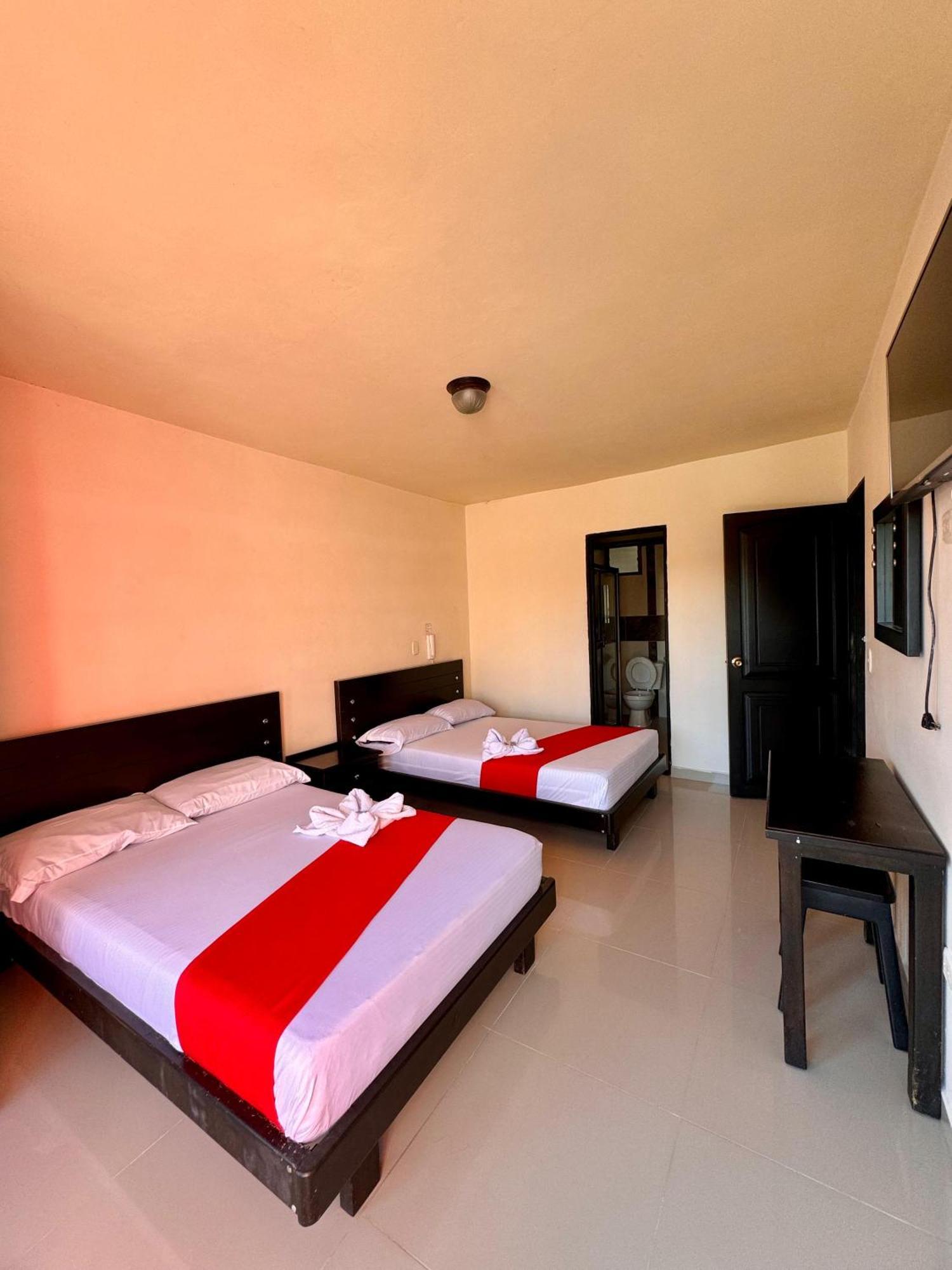 Hotel Portal Dorado Marinilla Dış mekan fotoğraf